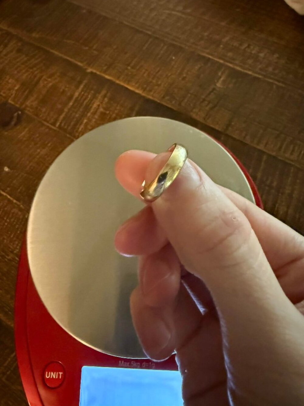 3.1 grams gold ring 14k solid gold